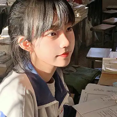 苍傲玉